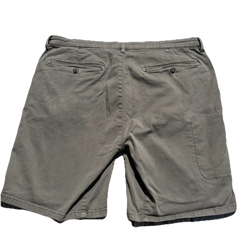 DUER Men's 38 Ultra Lightweight Super Stretch Cargo Shorts Naturally Cooling